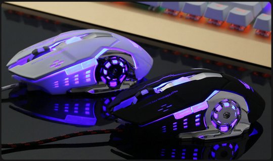 Pro Gamer Gaming Mouse Metal Plate LED Light 4000DPI